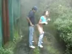 Cô gái tóc vàng kịch âm hộ của cô cho tới khi cô sex hay chieu rap ta xuất tinh vào camera